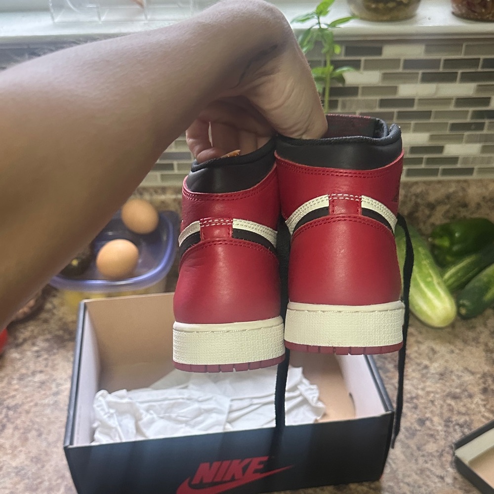 New Jordan Kids Sneakers Red Black White - Picture 4 of 6